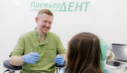 Статья на «Vtomske.ru» – Ювениры — зубные коронки будущего: почему их выбирают те, кто ценит красоту и качество