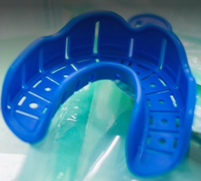 Что будет, если совсем не чистить зубы? Пять стыдных вопросов стоматологу